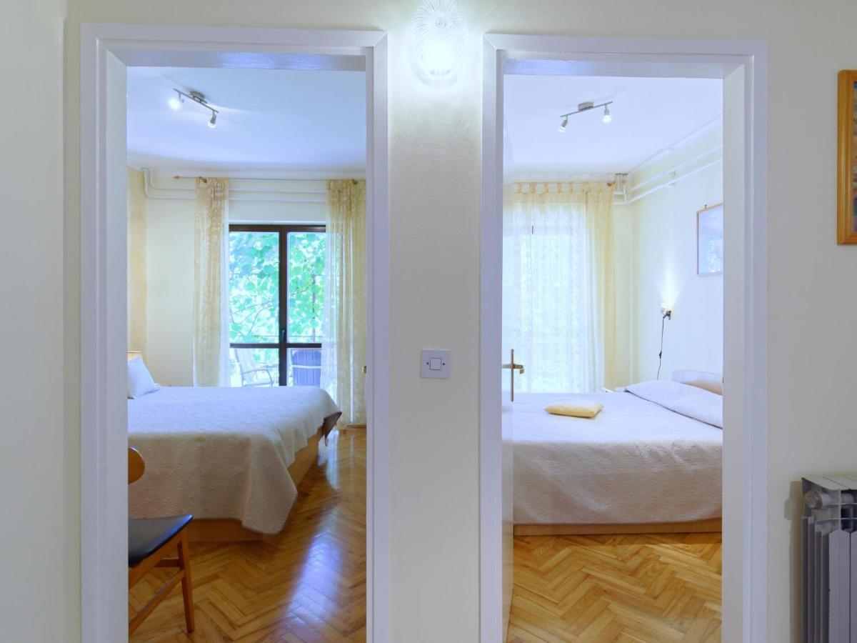 Apartments Marta By Rent Istria Новиград Екстериор снимка